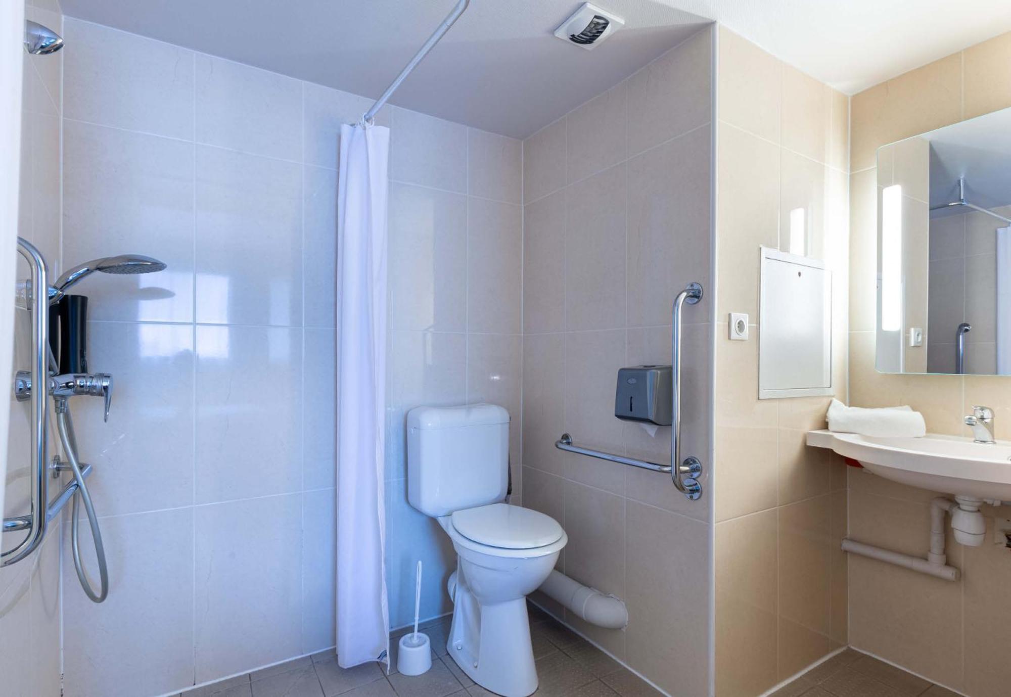 B&B Hotel Bourges 2 Екстериор снимка